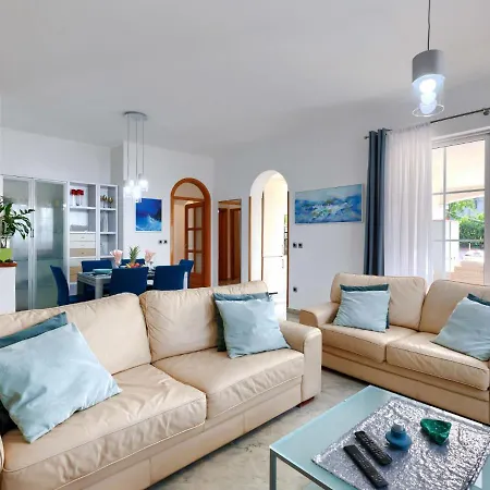 Hrvatin-2 By Interhome Pola